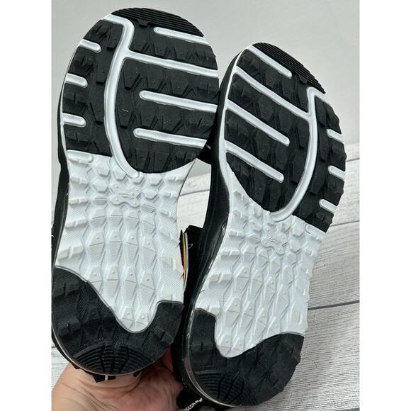 New Gold Pigeon Unisex Black Athletic Comfort Easy Go Snap Lock Sandals Size 39 - Picture 7 of 8